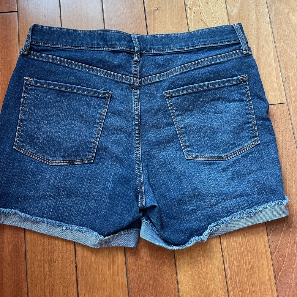 Girls Old Navy Size 18 Denim Short Measurements